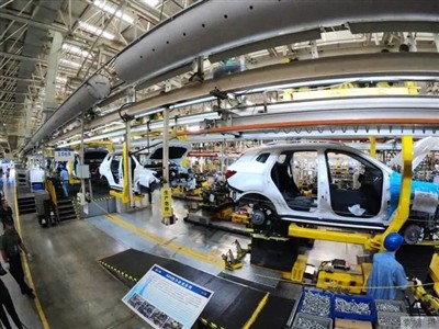 No. 1 maailmassa! Kiinan uusien energiakäyttöisten ajoneuvojen vuosituotanto ...